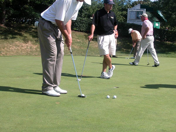 Pre-Round Putting Practice